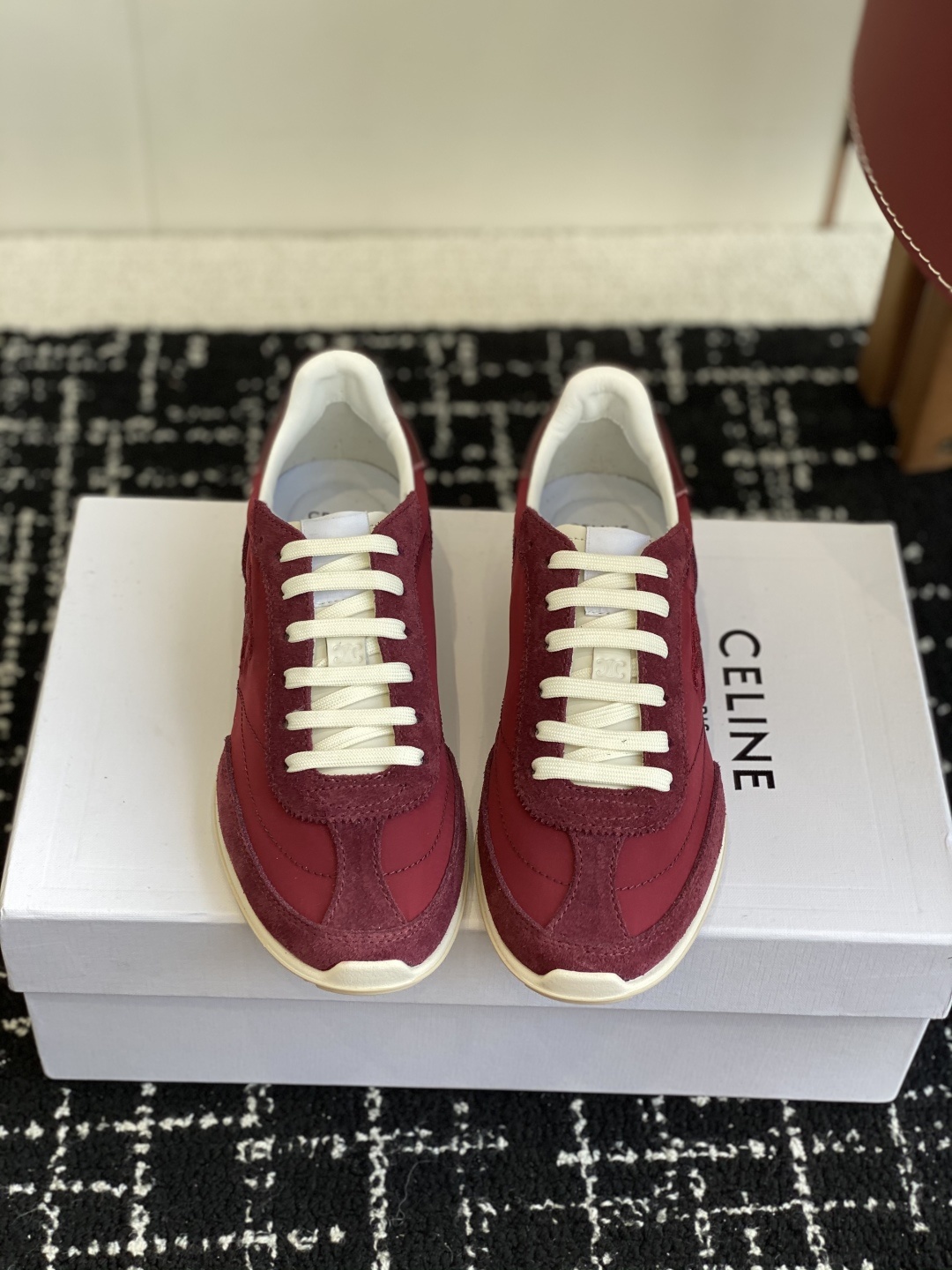 代购级
CELINE思琳 25ss 春夏最新款Racer系列 阿甘鞋 运动鞋
