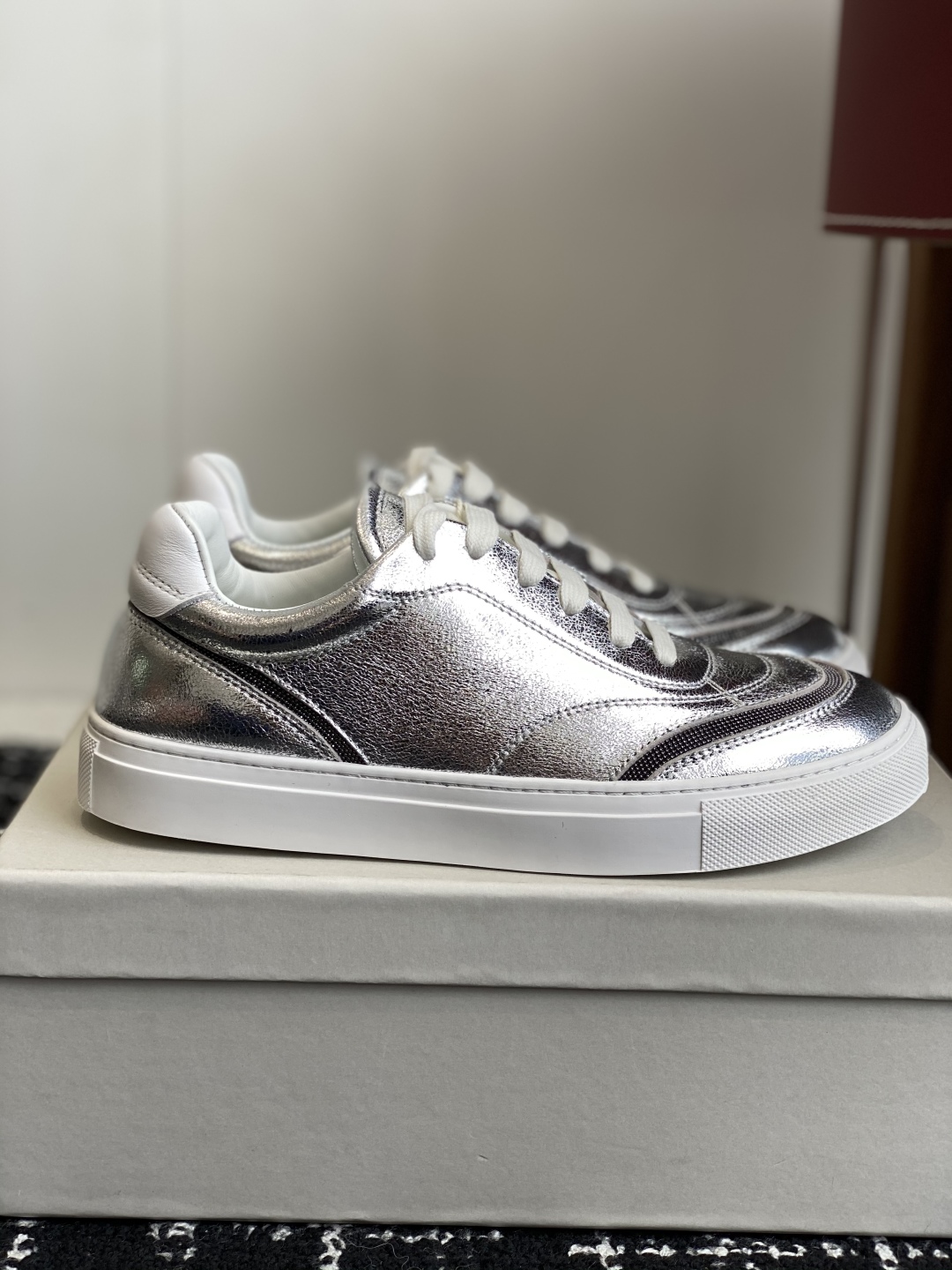 代购级
Brunello Cucinell 25ss 春夏新款 闪石休闲板鞋

brunello cuc
