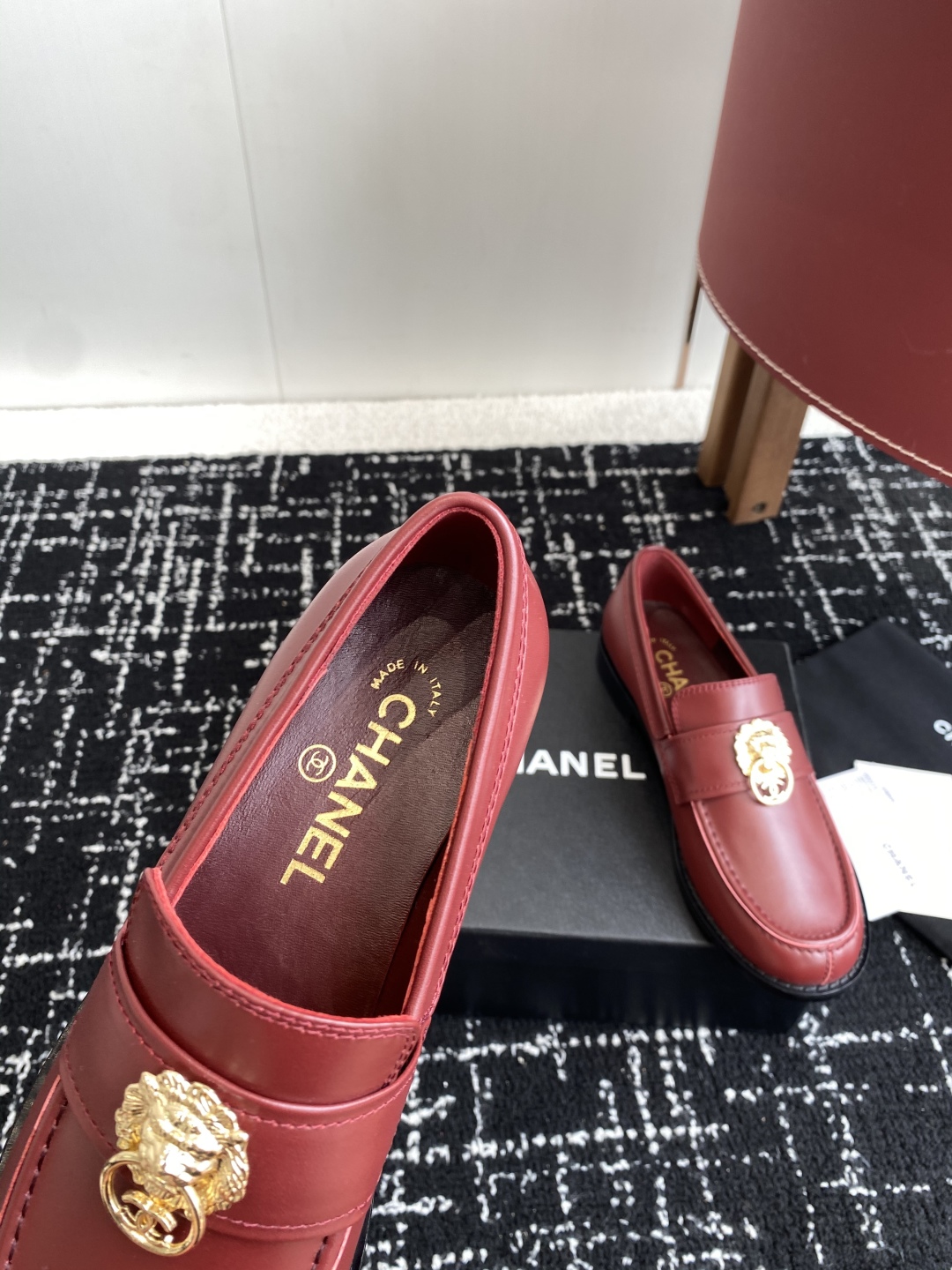 代购级
Chanel 25ss 小香 新款 乐福鞋 春夏香家必备爆款

女神系列，拥有香家特色优雅名媛气