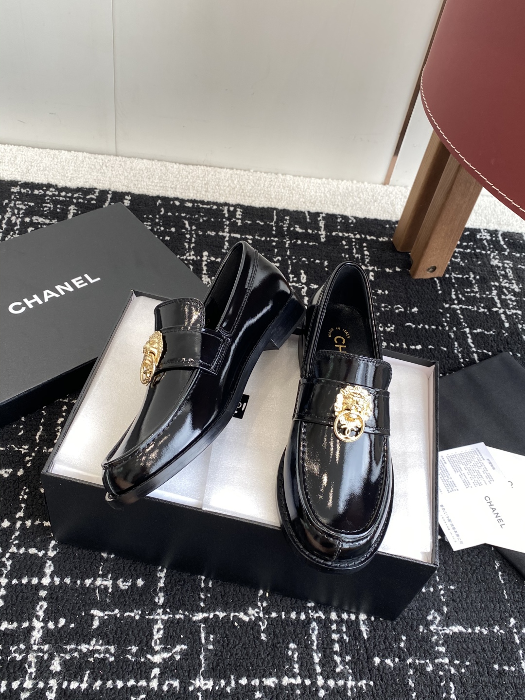 代购级
Chanel 25ss 小香 新款 乐福鞋 春夏香家必备爆款

女神系列，拥有香家特色优雅名媛气