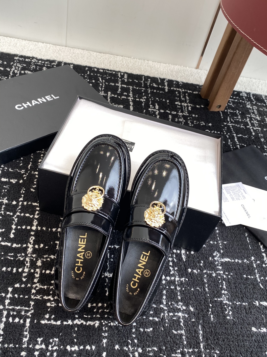 代购级
Chanel 25ss 小香 新款 乐福鞋 春夏香家必备爆款

女神系列，拥有香家特色优雅名媛气
