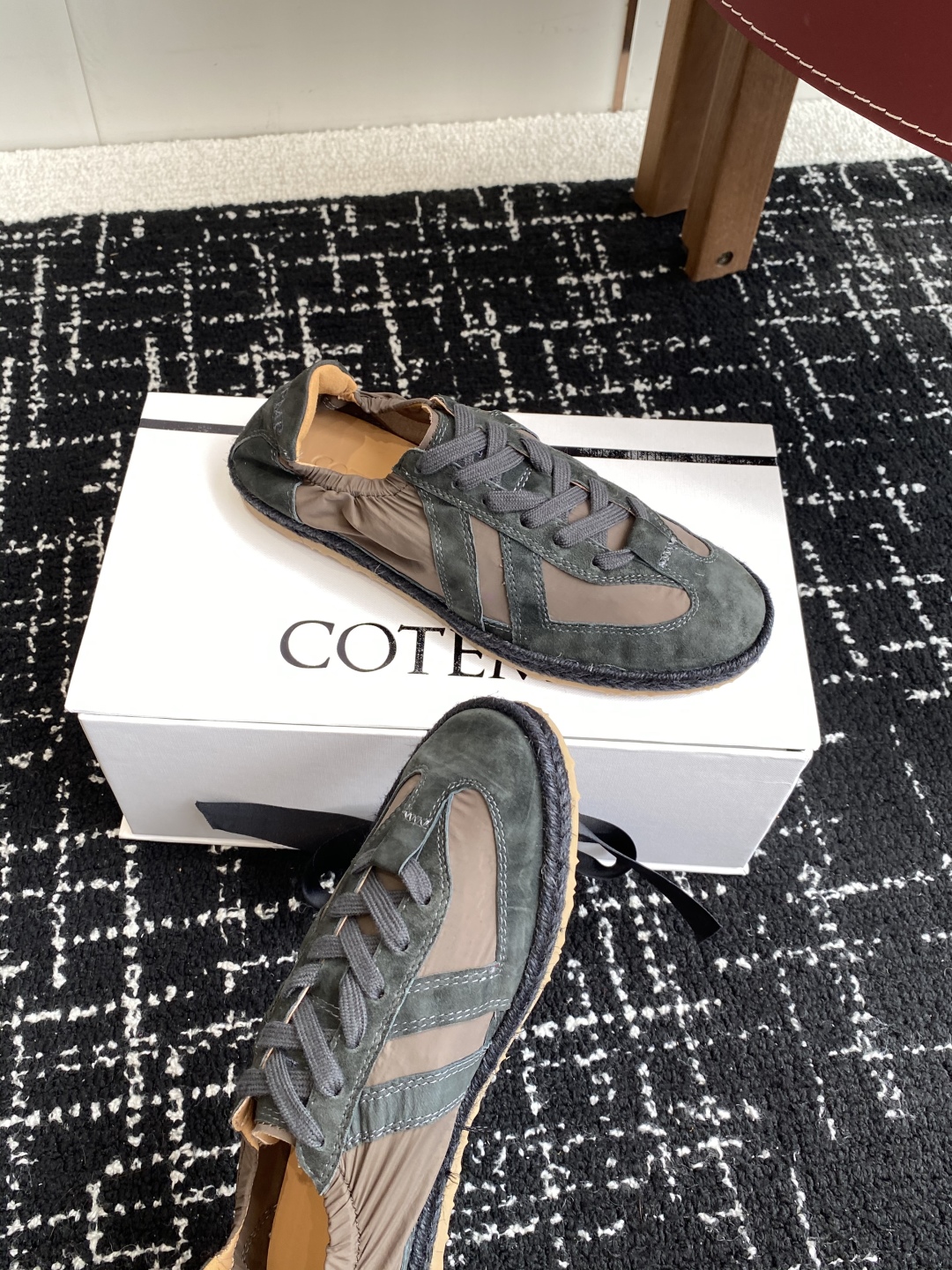 代购级
COTEMP New Launch |Kairo 

COTEMP ss 春夏新款 柔软德训鞋K