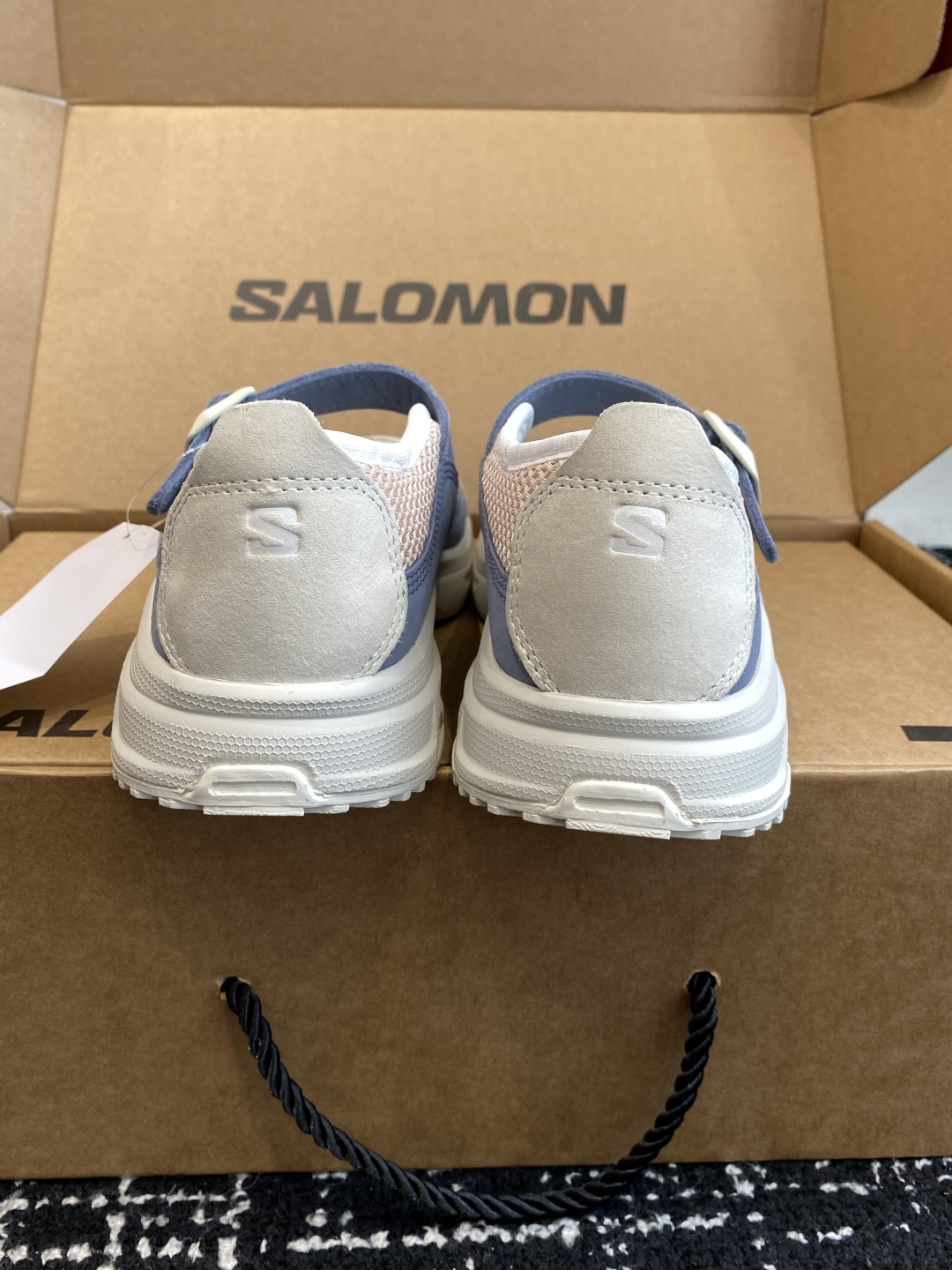 代购级（官网同步✈️盒包装）
2025年最新SALOMON  厚底玛丽珍运动鞋

夏日气息的萨洛蒙，厚厚