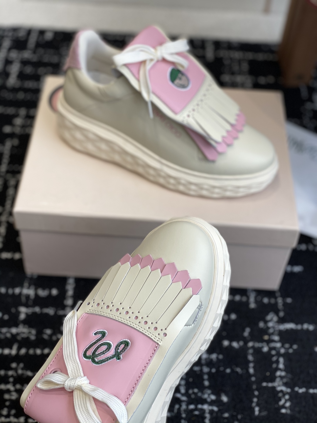 代购级
Jimmy Choo 25ss 最新休闲鞋，专柜主打系列！代购级别！

面料选用原版一致牛皮➕魔
