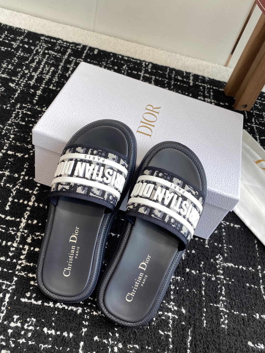 代购级
Dior  25ss 春夏最新款  超轻发泡大底 沙滩拖鞋

夏威夷沙滩运动拖鞋 Angelab