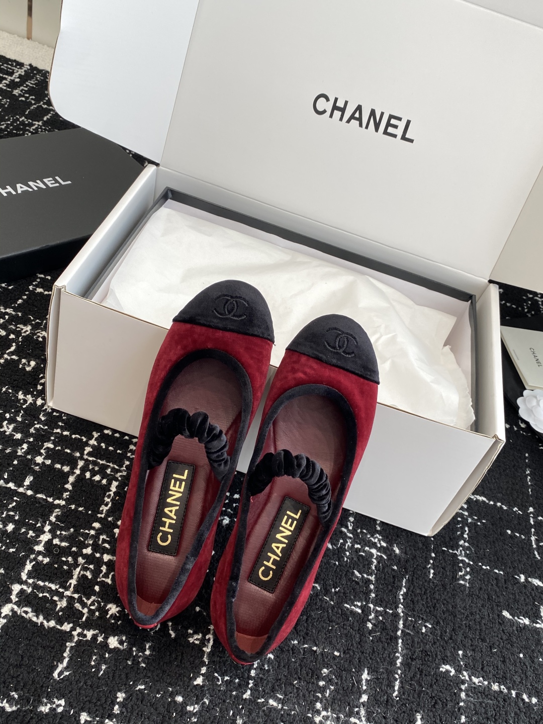 代购级（官网同步✈️盒包装）
CHANEL小香 25ss 春夏鞋头电绣双C logo点缀，玛丽珍 粗跟单
