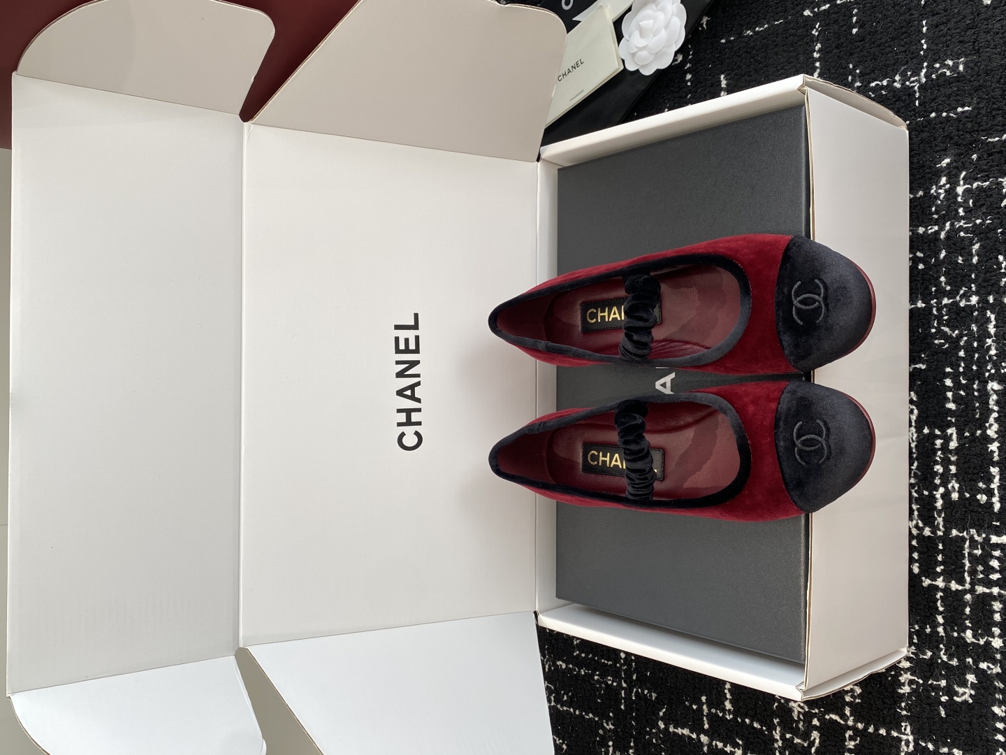 代购级（官网同步✈️盒包装）
CHANEL小香 25ss 春夏鞋头电绣双C logo点缀，玛丽珍 粗跟单