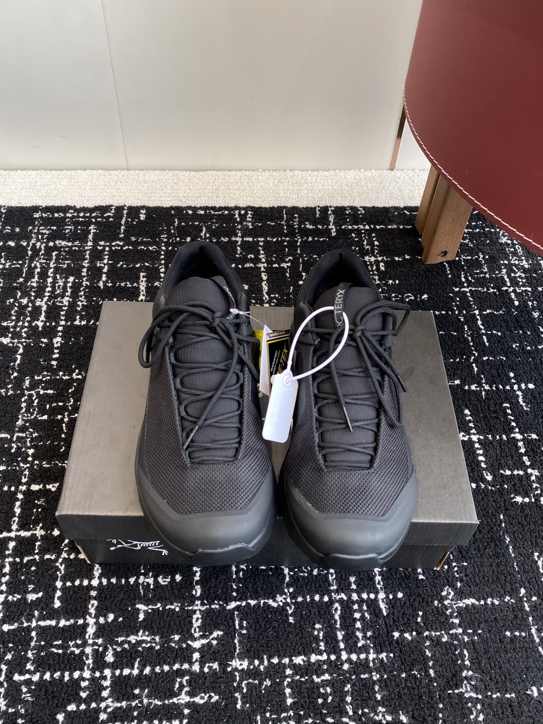 东莞代购级
Archery Kopech GTX 始祖鸟刺绣款户外鞋解锁户外与日常的双重魅力
当始祖