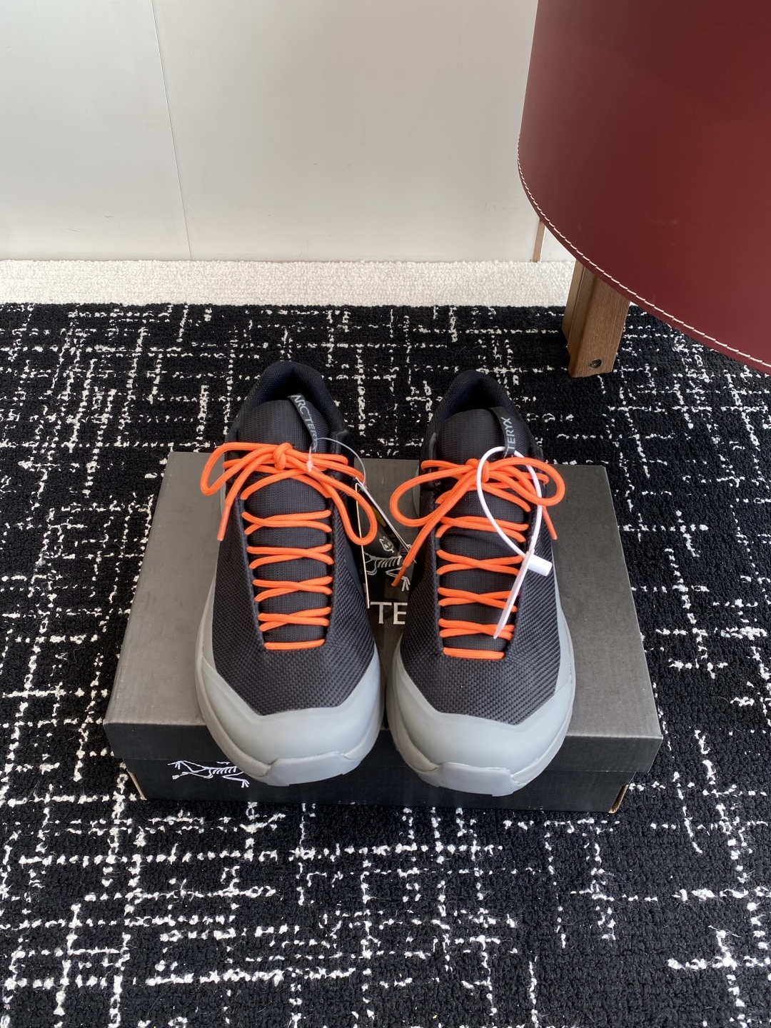 东莞代购级
Archery Kopech GTX 始祖鸟刺绣款户外鞋解锁户外与日常的双重魅力
当始祖