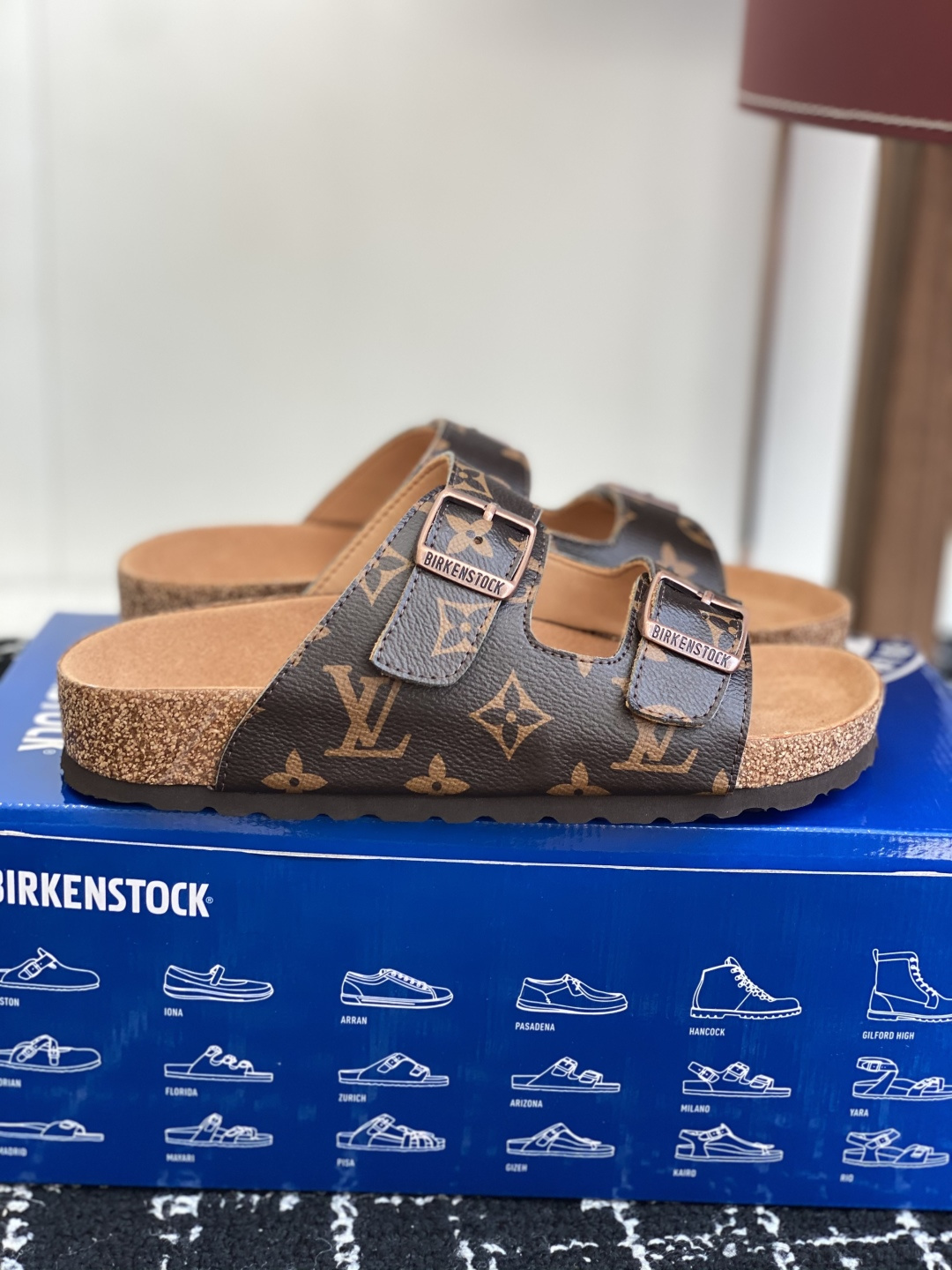 代购级
Birkenstock x 联名Lv 情侣款 系列 这两个品牌刚出联名我就心动了

代购找很久才