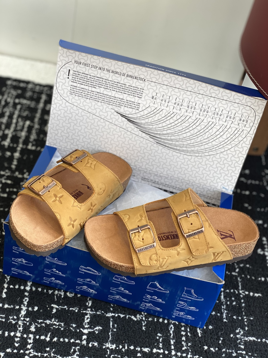 代购级
Birkenstock x 联名Lv 情侣款 系列 这两个品牌刚出联名我就心动了

代购找很久才