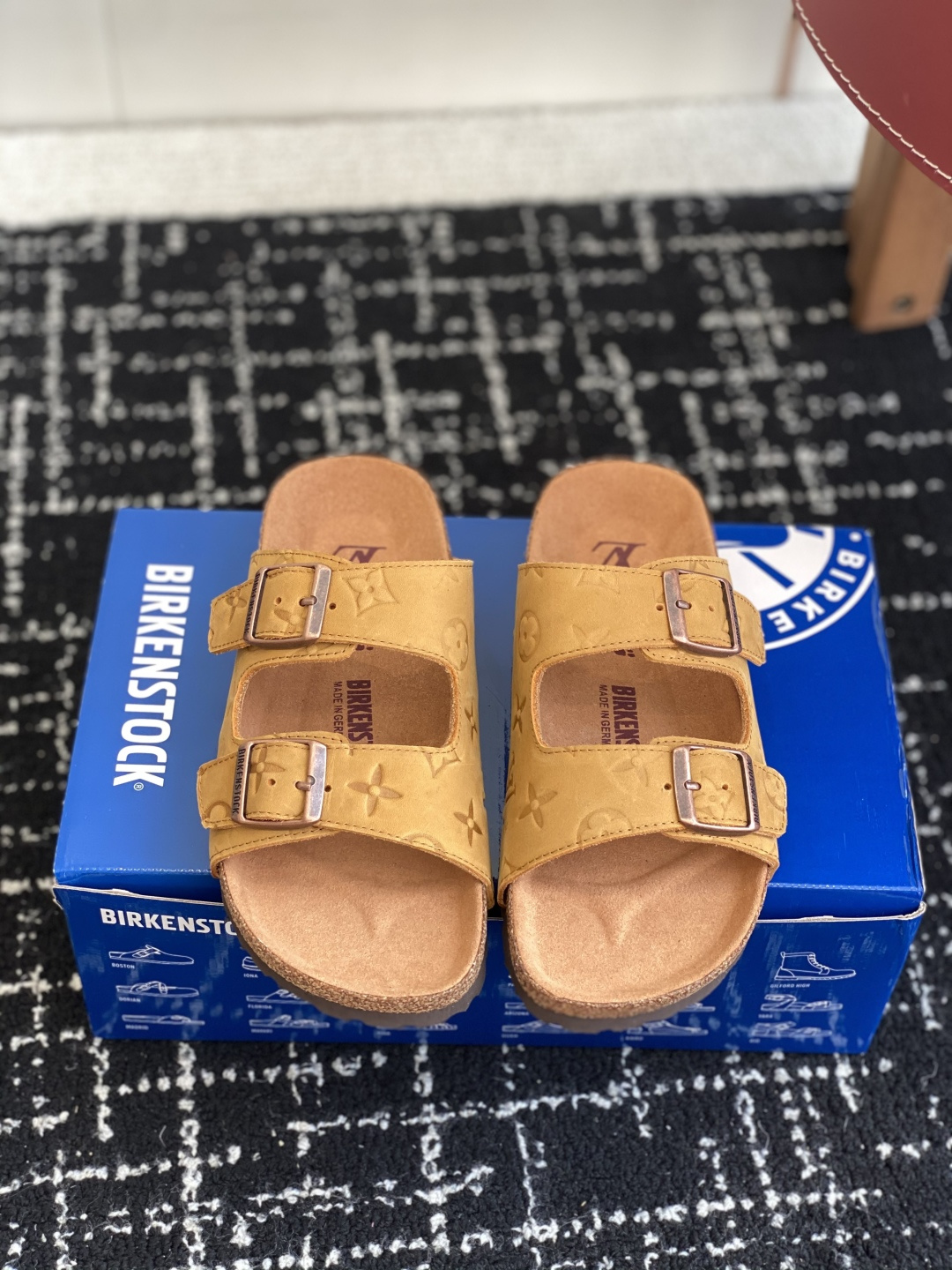 代购级
Birkenstock x 联名Lv 情侣款 系列 这两个品牌刚出联名我就心动了

代购找很久才