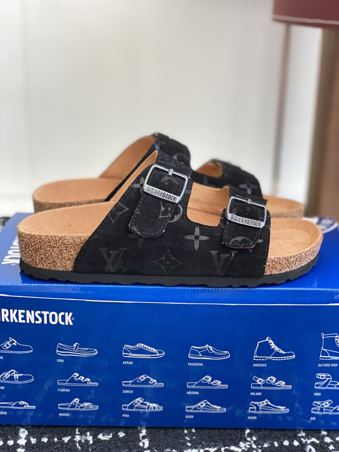 代购级
Birkenstock x 联名Lv 情侣款 系列 这两个品牌刚出联名我就心动了

代购找很久才