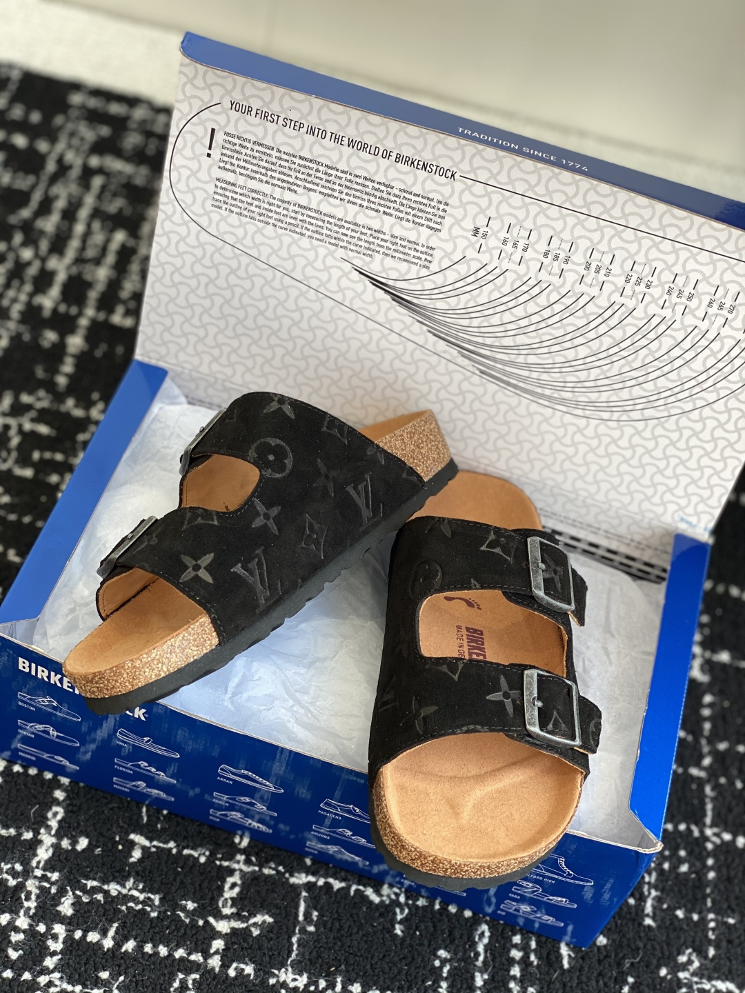 代购级
Birkenstock x 联名Lv 情侣款 系列 这两个品牌刚出联名我就心动了

代购找很久才