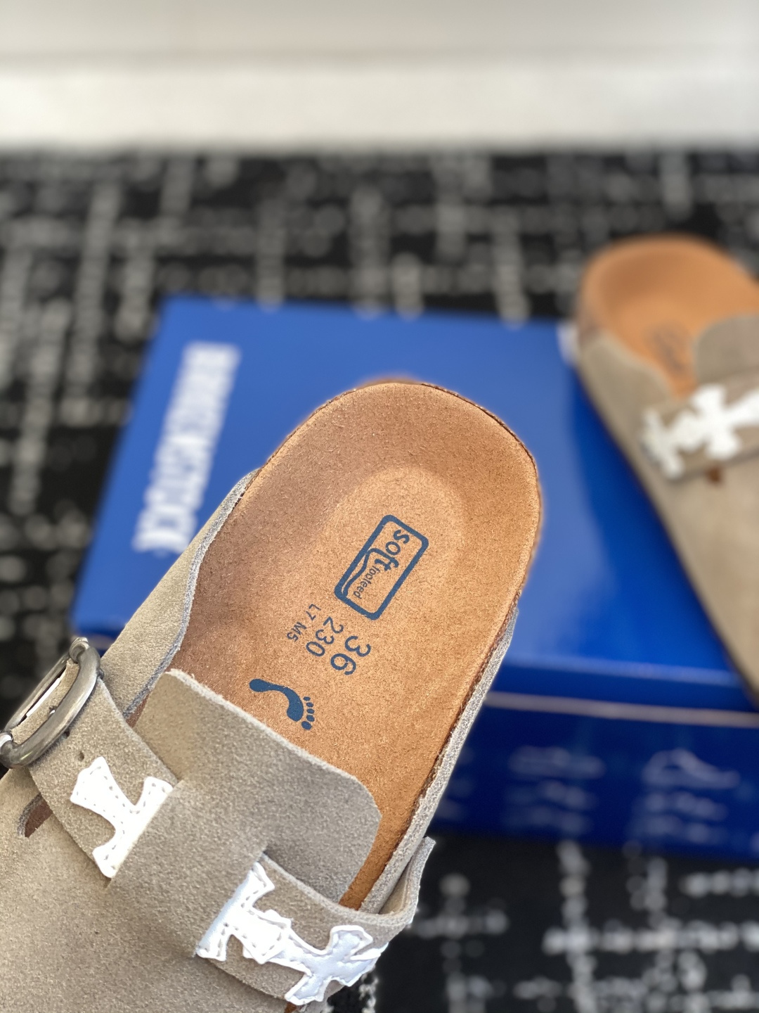代购级
Birkenstock 克罗心 25ss 新款 勃肯 情侣款 包头拖 这两个品牌刚出联名我就心动
