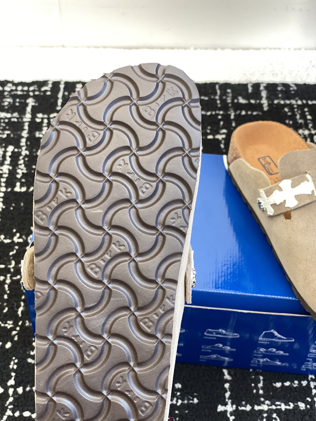 代购级
Birkenstock 克罗心 25ss 新款 勃肯 情侣款 包头拖 这两个品牌刚出联名我就心动
