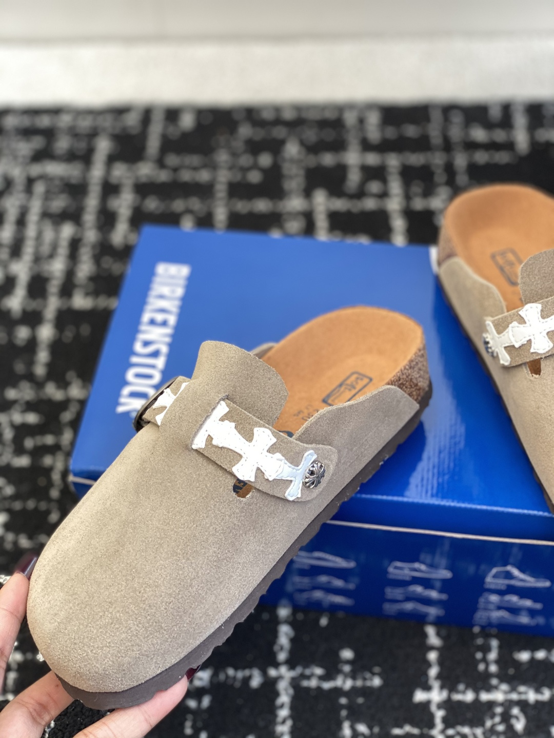代购级
Birkenstock 克罗心 25ss 新款 勃肯 情侣款 包头拖 这两个品牌刚出联名我就心动