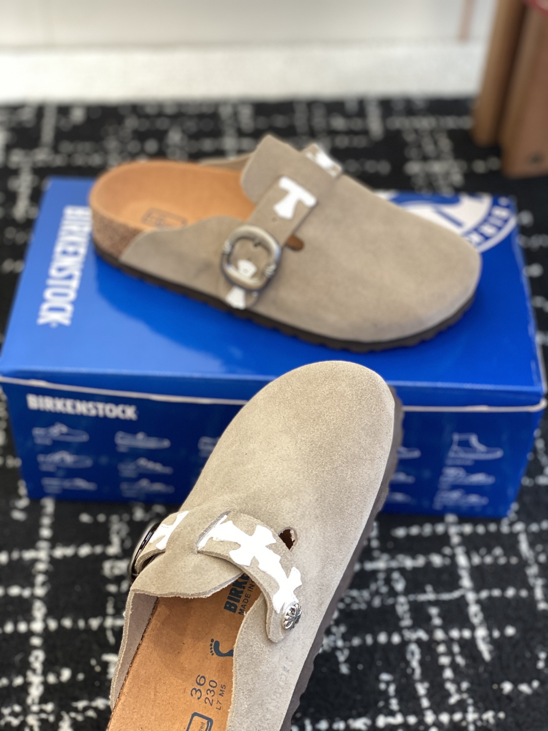 代购级
Birkenstock 克罗心 25ss 新款 勃肯 情侣款 包头拖 这两个品牌刚出联名我就心动