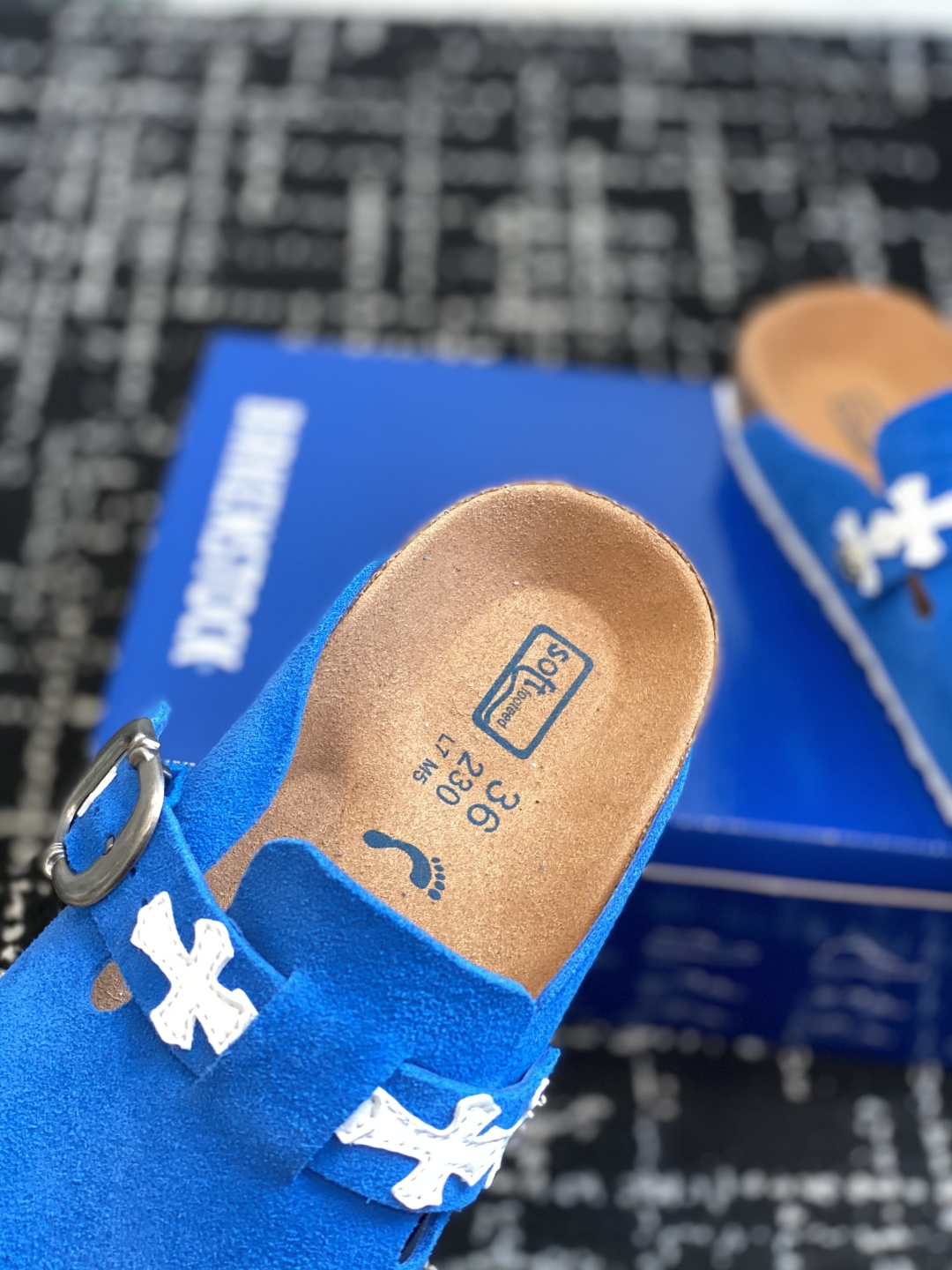 代购级
Birkenstock 克罗心 25ss 新款 勃肯 情侣款 包头拖 这两个品牌刚出联名我就心动
