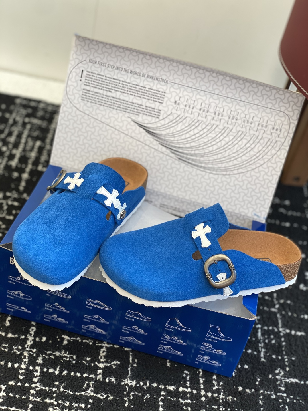 代购级
Birkenstock 克罗心 25ss 新款 勃肯 情侣款 包头拖 这两个品牌刚出联名我就心动