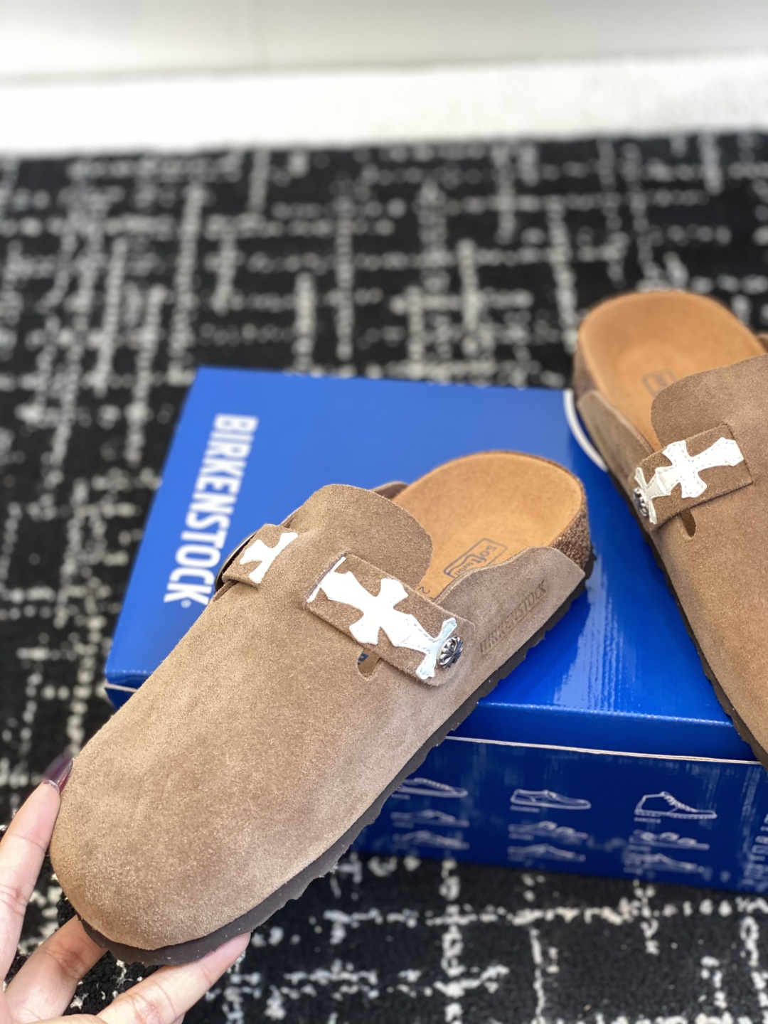 代购级
Birkenstock 克罗心 25ss 新款 勃肯 情侣款 包头拖 这两个品牌刚出联名我就心动