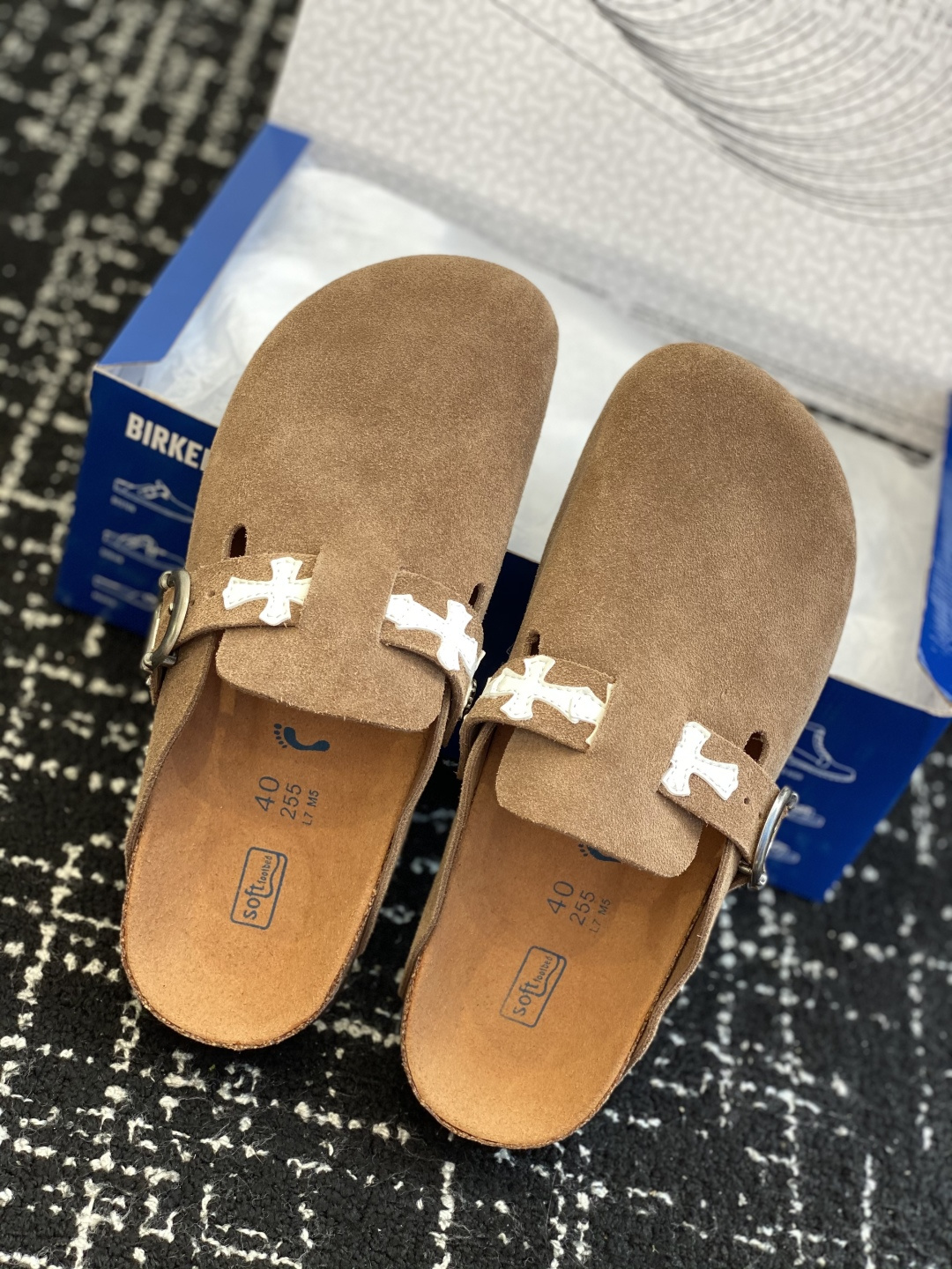 代购级
Birkenstock 克罗心 25ss 新款 勃肯 情侣款 包头拖 这两个品牌刚出联名我就心动