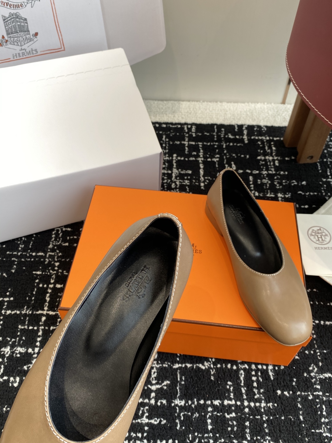 东莞代购级（官网同步✈️飞机盒包装）
爱马仕Hermes 25ss 春夏新品 芭蕾舞鞋，芭蕾鞋与玛丽珍无