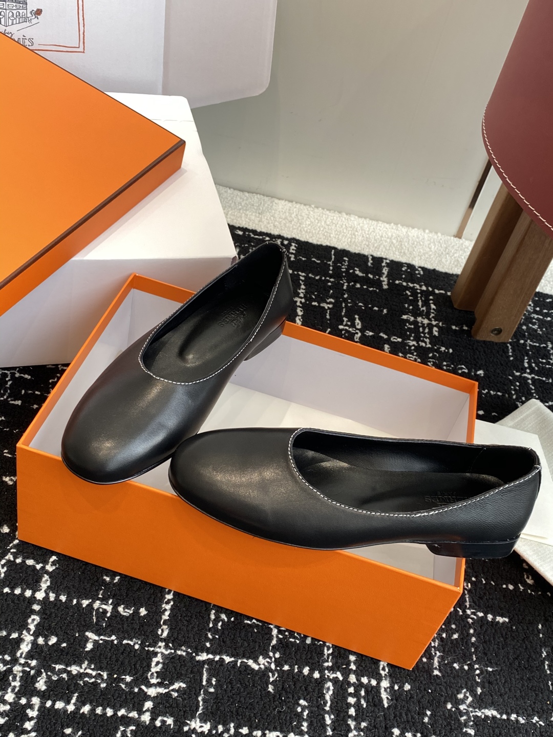 东莞代购级（官网同步✈️飞机盒包装）
爱马仕Hermes 25ss 春夏新品 芭蕾舞鞋，芭蕾鞋与玛丽珍无