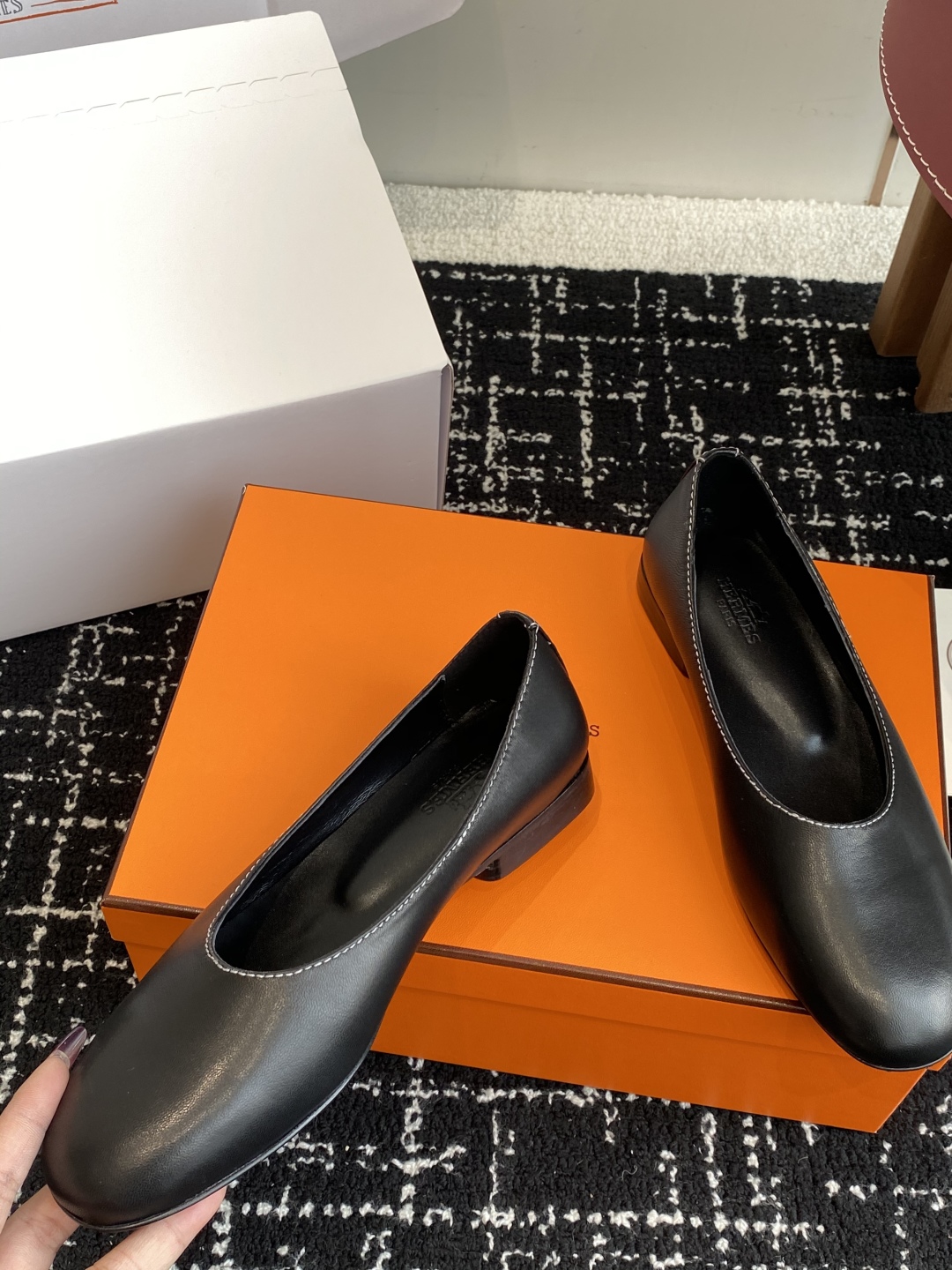 东莞代购级（官网同步✈️飞机盒包装）
爱马仕Hermes 25ss 春夏新品 芭蕾舞鞋，芭蕾鞋与玛丽珍无