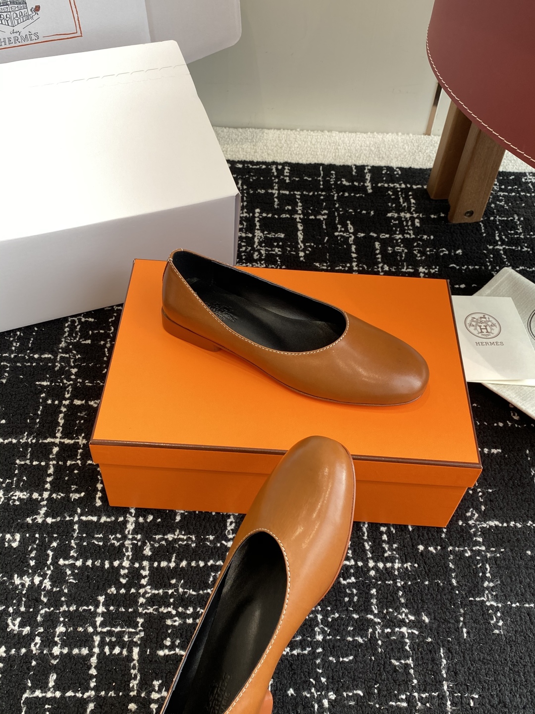 东莞代购级（官网同步✈️飞机盒包装）
爱马仕Hermes 25ss 春夏新品 芭蕾舞鞋，芭蕾鞋与玛丽珍无