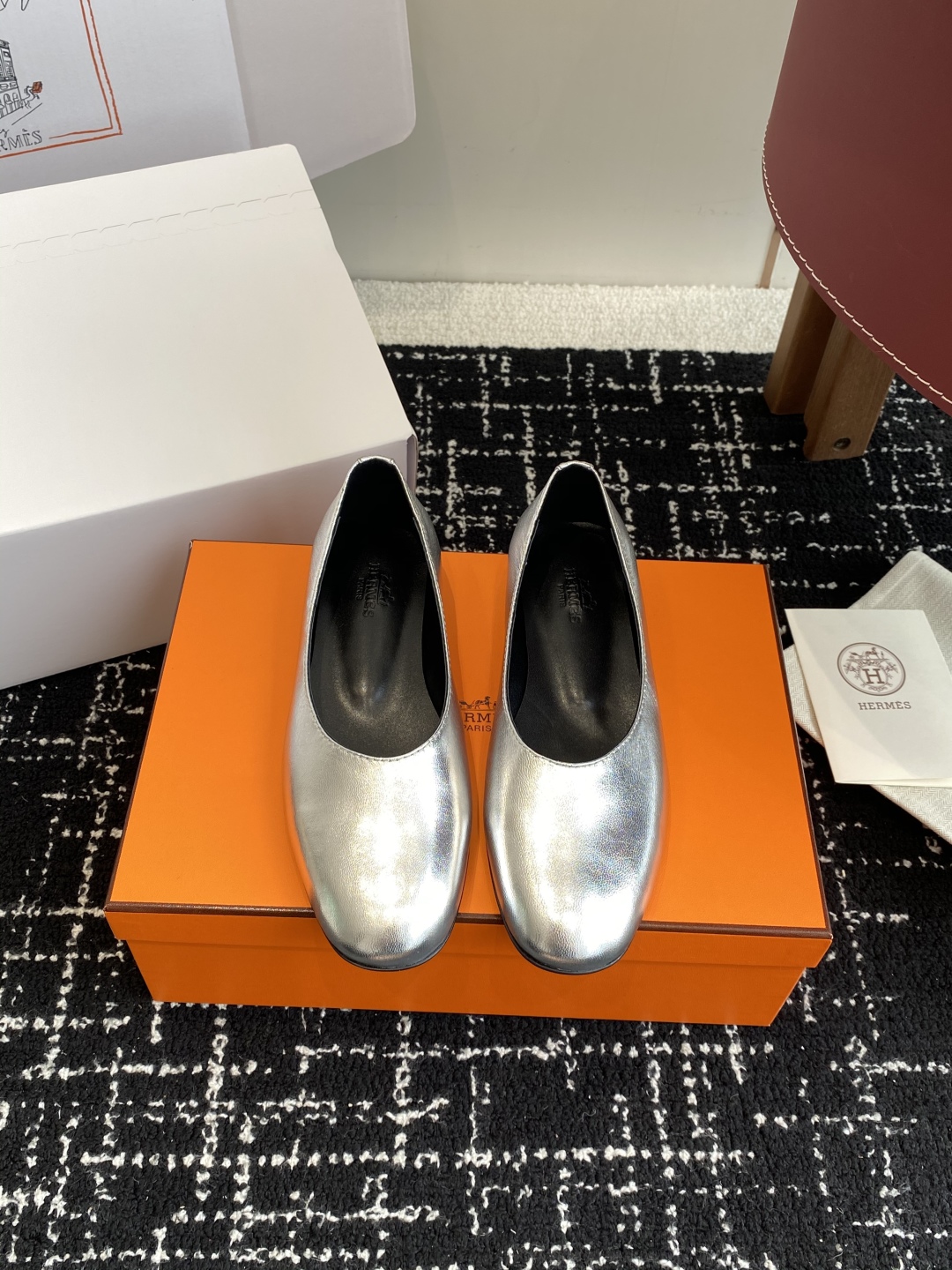 东莞代购级（官网同步✈️飞机盒包装）
爱马仕Hermes 25ss 春夏新品 芭蕾舞鞋，芭蕾鞋与玛丽珍无