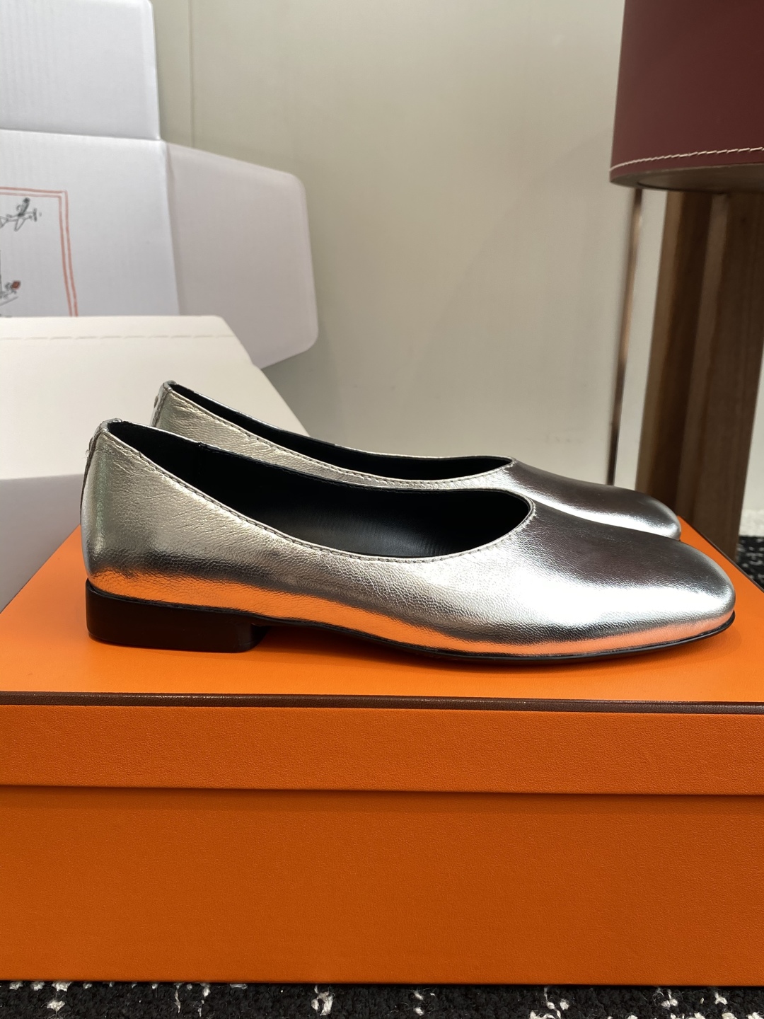 东莞代购级（官网同步✈️飞机盒包装）
爱马仕Hermes 25ss 春夏新品 芭蕾舞鞋，芭蕾鞋与玛丽珍无