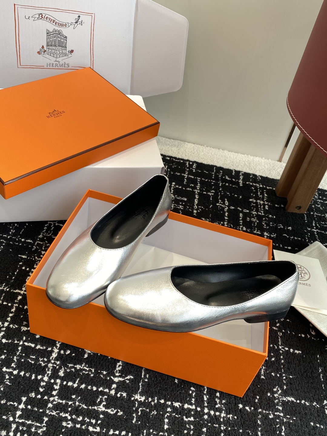 东莞代购级（官网同步✈️飞机盒包装）
爱马仕Hermes 25ss 春夏新品 芭蕾舞鞋，芭蕾鞋与玛丽珍无