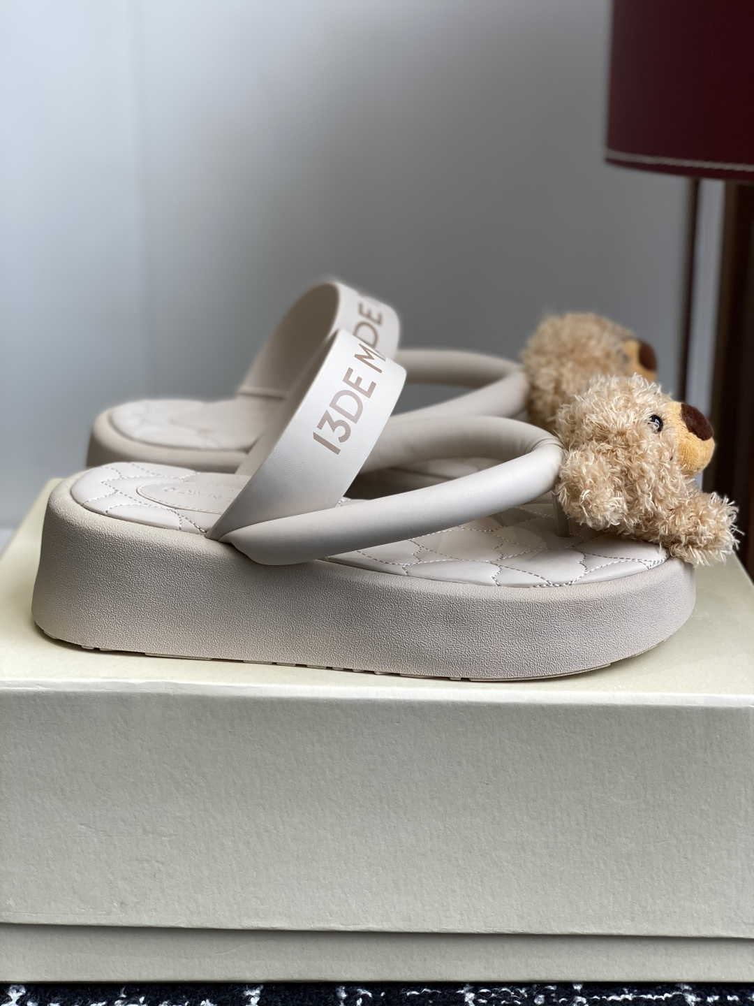 代购级
13DE MARZO 25ss 小熊春夏新款人字拖时尚

增高凉拖百搭外穿夹脚拖鞋 13dema