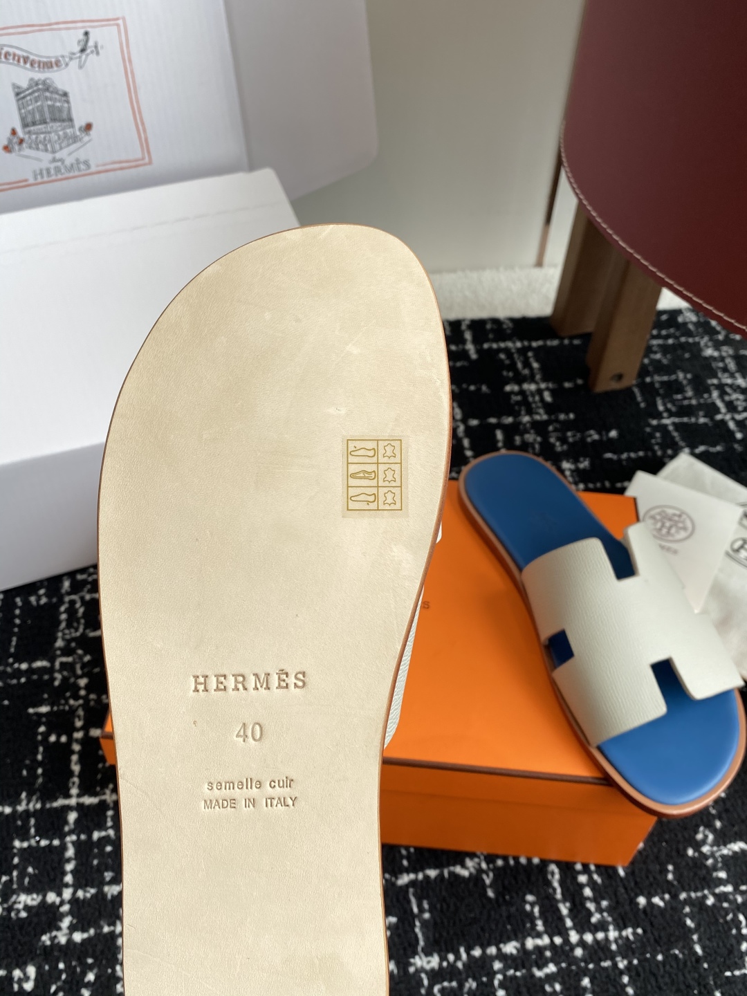 代购级（⚠️官网同步✈️盒包装）
Hermes爱马仕lzmir系列 男款 老舅鞋 复古 二舅拖鞋 H拖 
