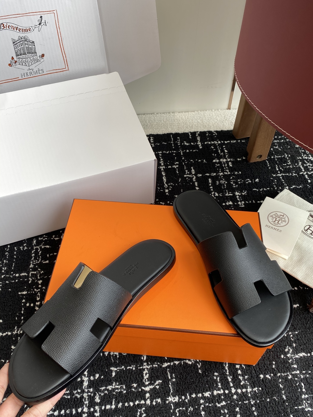 代购级（⚠️官网同步✈️盒包装）
Hermes爱马仕lzmir系列 男款 老舅鞋 复古 二舅拖鞋 H拖 