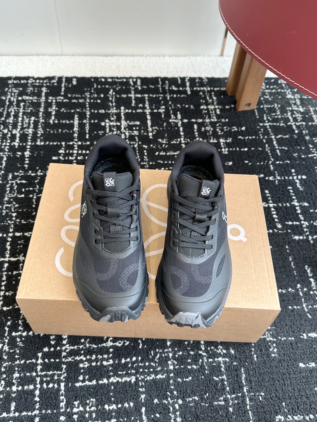 莞产原单品质
Loewe x On 昂跑Cloudtilt1.0 罗意威 联名轻量运动休闲鞋情侣男女款跑