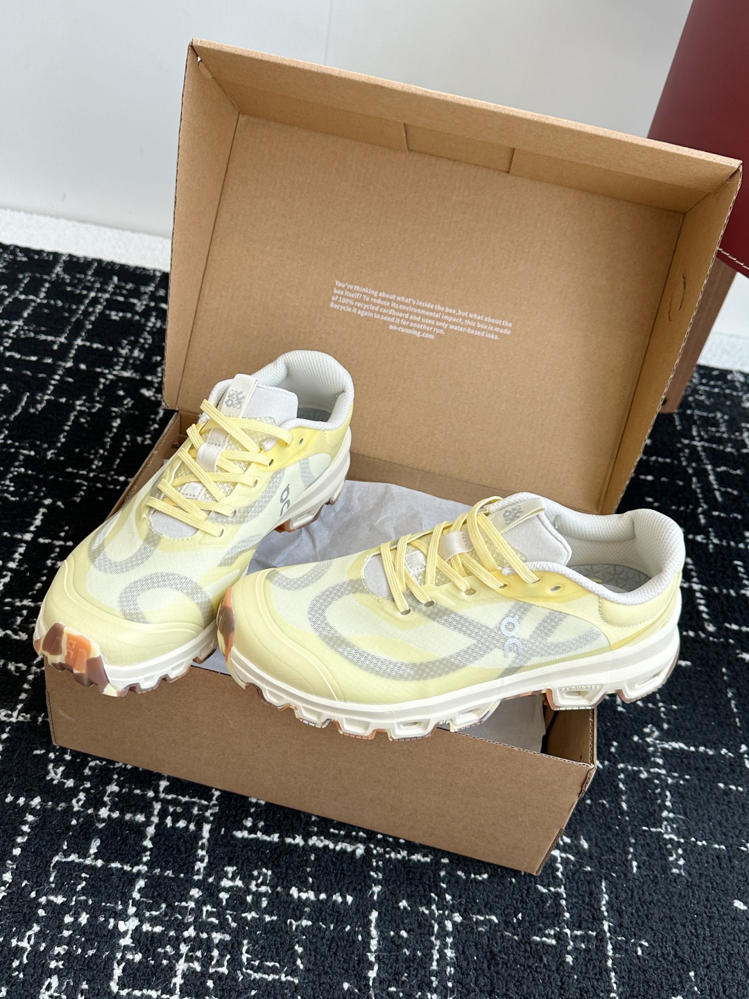 莞产原单品质
Loewe x On 昂跑Cloudtilt1.0 罗意威 联名轻量运动休闲鞋情侣男女款跑