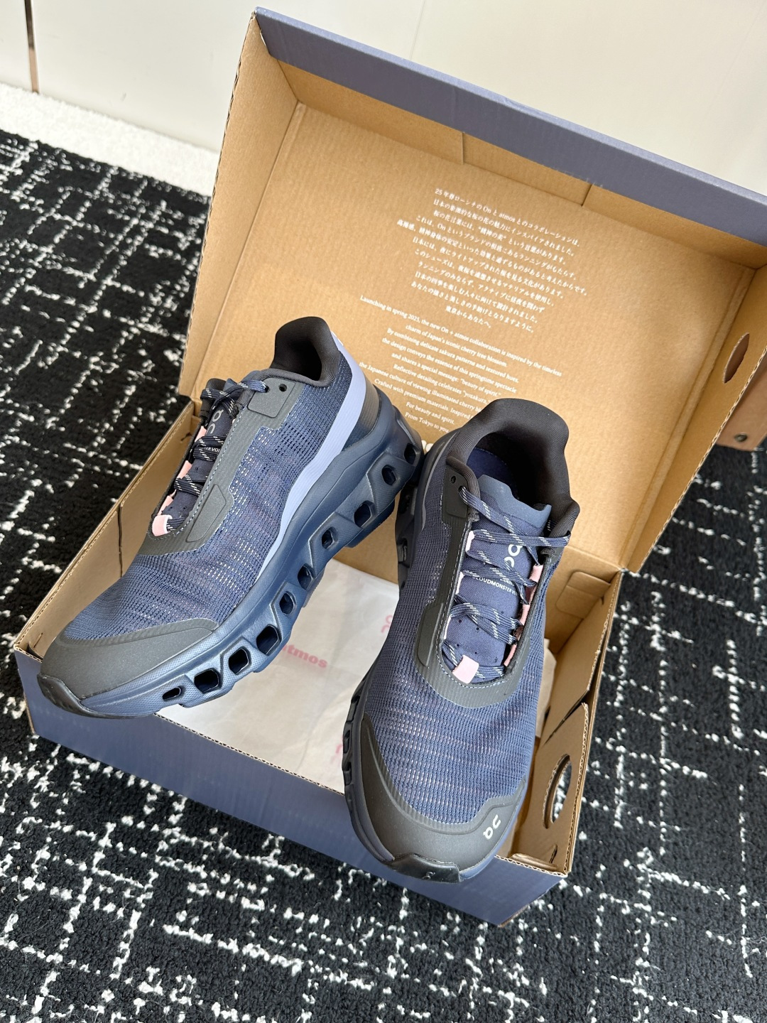 东莞原单
Cloudmonster Void 网眼小怪兽 舒适透气百搭 缓震防滑耐磨 休闲运动跑步鞋！
