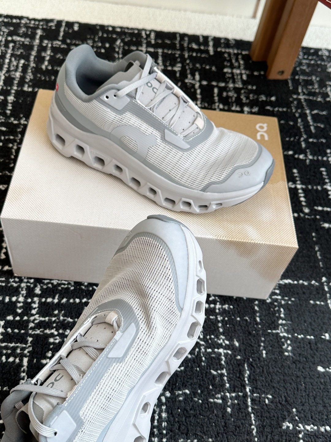 东莞原单
Cloudmonster Void 网眼小怪兽 舒适透气百搭 缓震防滑耐磨 休闲运动跑步鞋！
