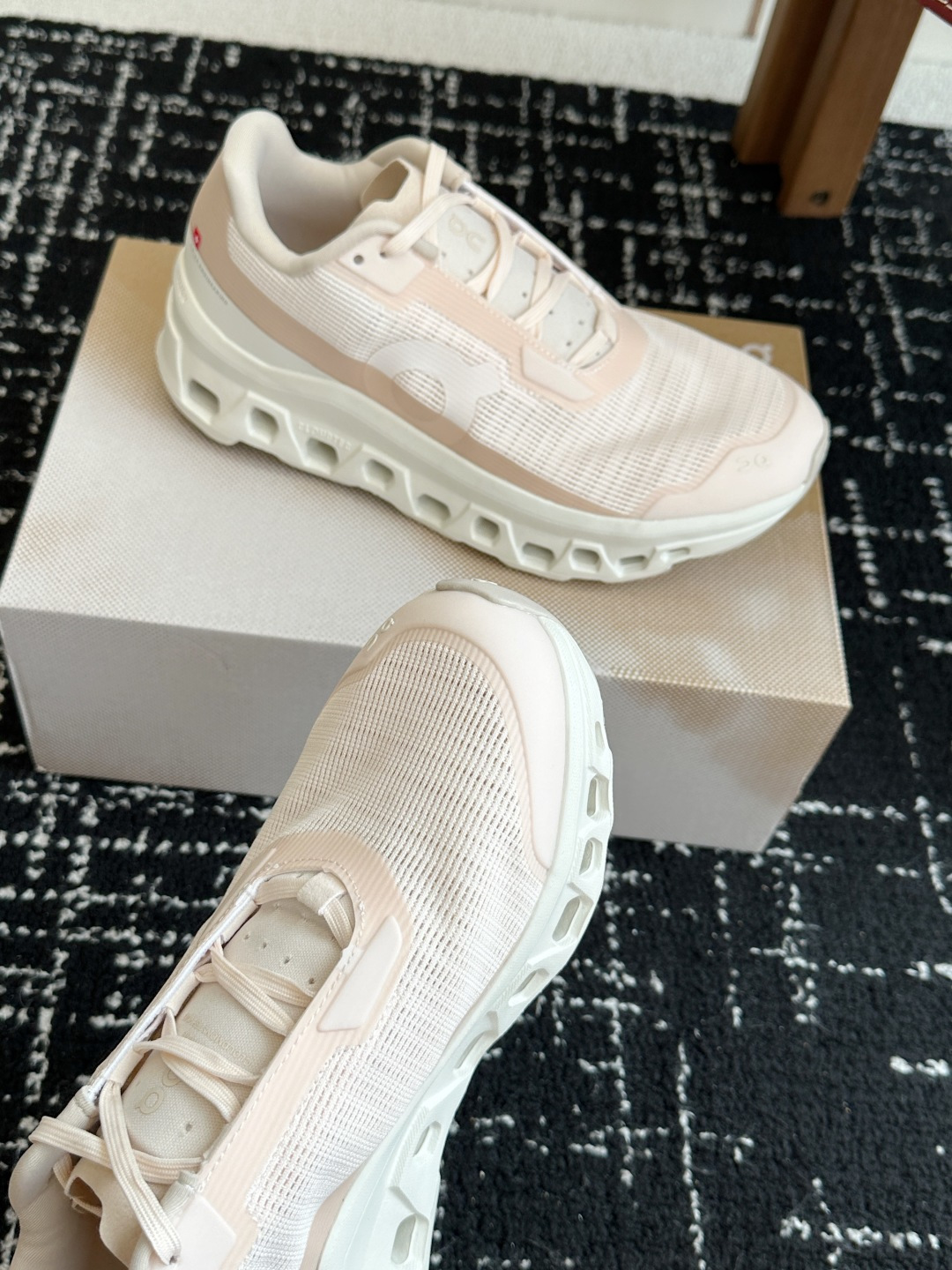 东莞原单
Cloudmonster Void 网眼小怪兽 舒适透气百搭 缓震防滑耐磨 休闲运动跑步鞋！
