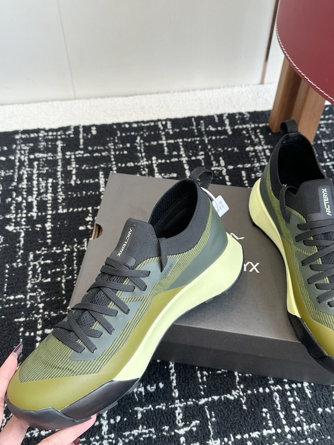 东莞代购级
始祖鸟 ARC'TERYX 登山鞋徒步鞋,为男女户外爱好者共同打造,不仅是探险途中的得力伙