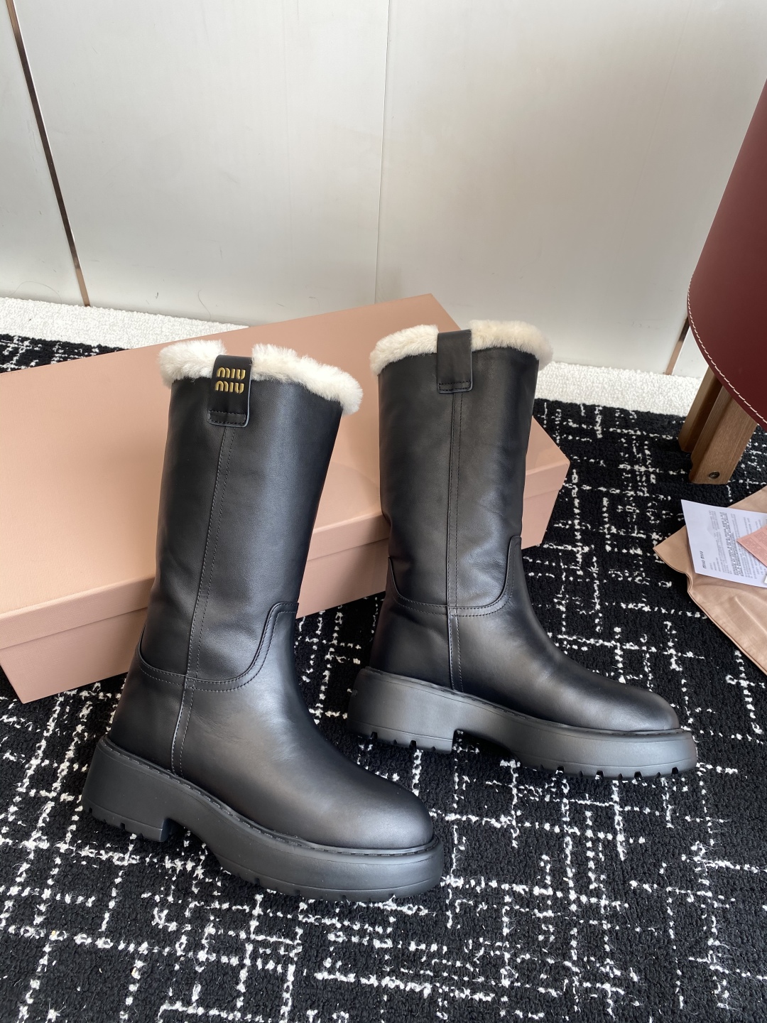 代购级
miu miu fw25 new arrival～ 缪缪 25ss 秋冬新款厚底高筒裸靴 骑士靴