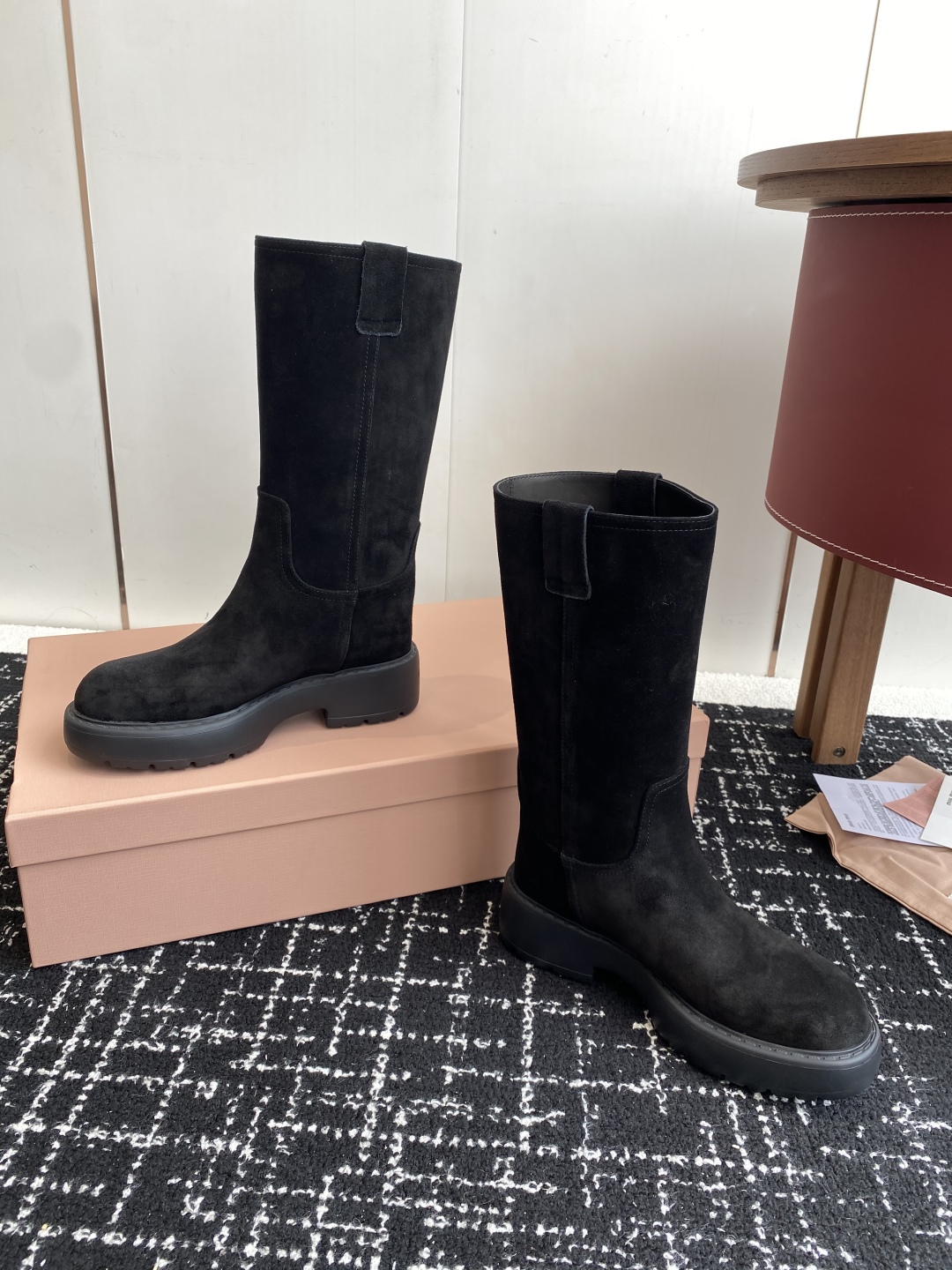 代购级
miu miu fw25 new arrival～ 缪缪 25ss 秋冬新款厚底高筒裸靴 骑士靴