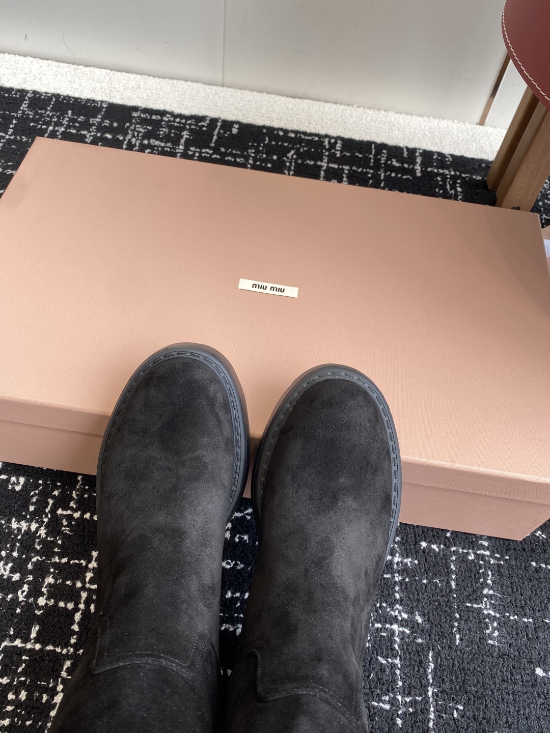 代购级
miu miu fw25 new arrival～ 缪缪 25ss 秋冬新款厚底高筒裸靴 骑士靴