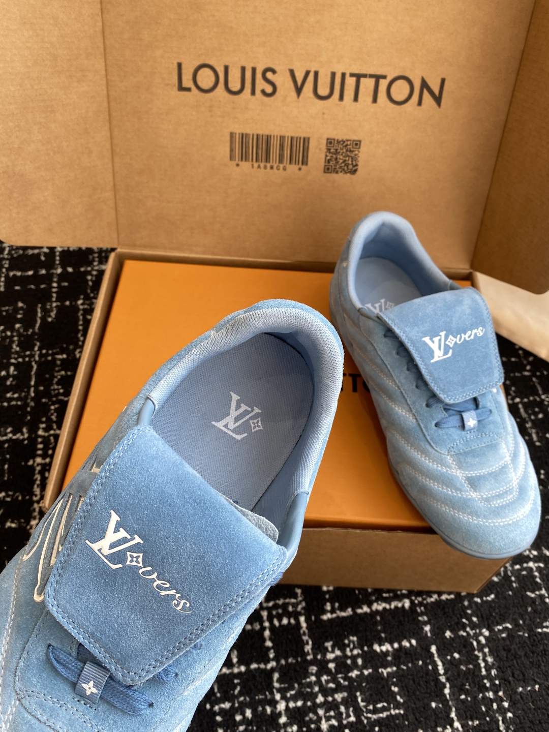 代购级
25ss 春夏季新款 情侣同款球鞋 穿上就是时髦精

这款 Footprint Soccer 运