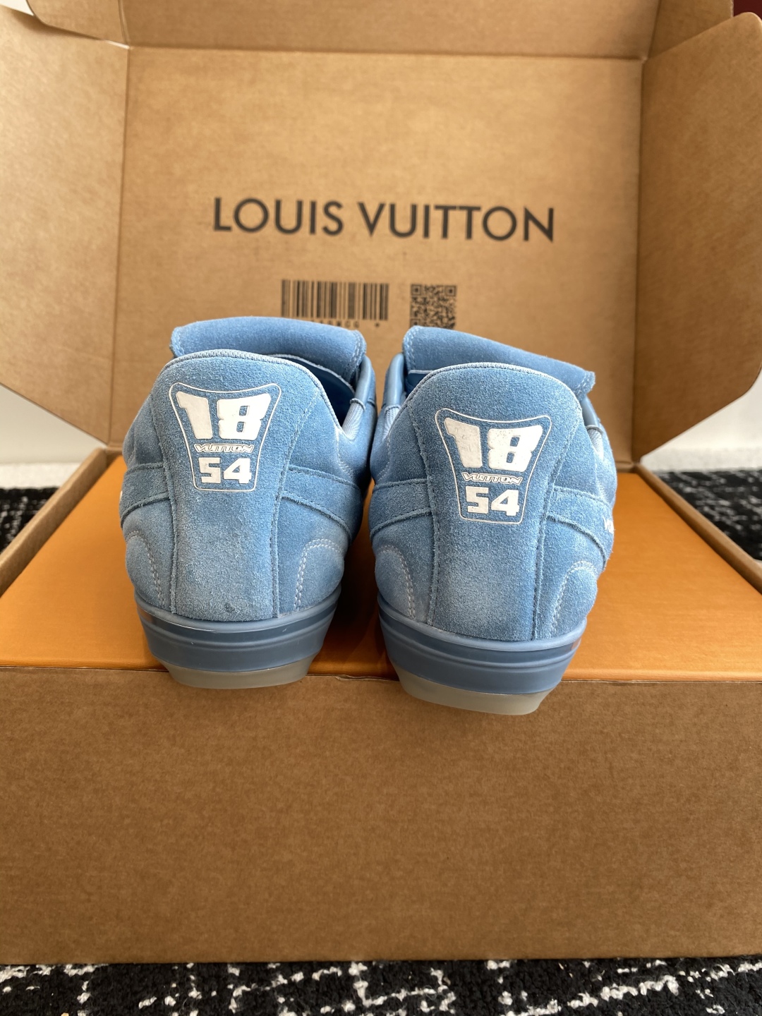 代购级
25ss 春夏季新款 情侣同款球鞋 穿上就是时髦精

这款 Footprint Soccer 运