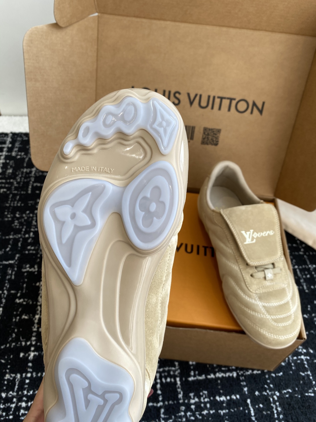 代购级
25ss 春夏季新款 情侣同款球鞋 穿上就是时髦精

这款 Footprint Soccer 运