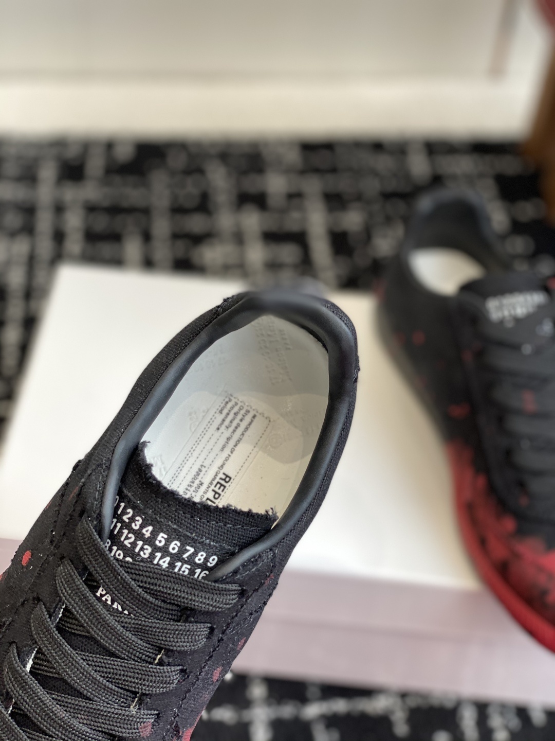 代购级
MaisonMargiela MM6 马吉拉 情侣款 喷墨 涂鸦 帆布 德训鞋 休闲 运动鞋