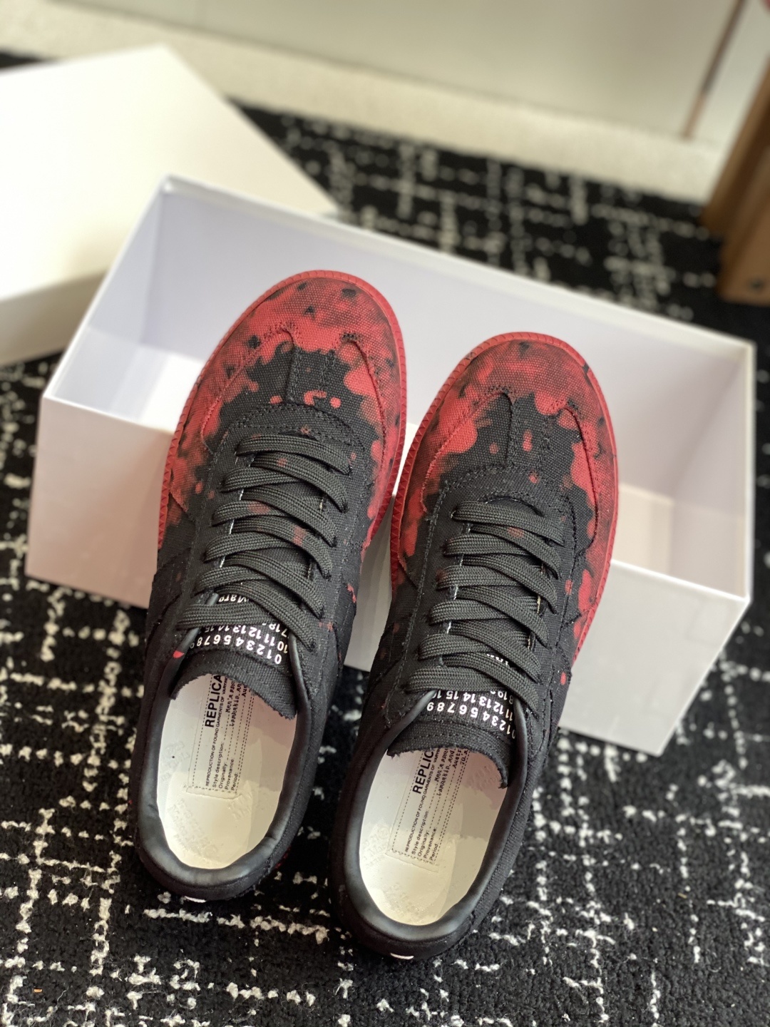 代购级
MaisonMargiela MM6 马吉拉 情侣款 喷墨 涂鸦 帆布 德训鞋 休闲 运动鞋